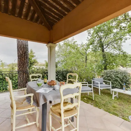 Parc De La Rouveraie By Interhome * Saint-Tropez